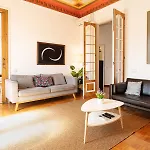 De Lujo 7 Hab Con Balcon En Gran Via -grupos Hasta 14 - 8min A Pie Passeig Gracia