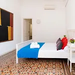 De Lujo 7 Hab Con Balcon En Gran Via -grupos Hasta 14 - 8min A Pie Passeig Gracia Apartment *
