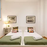 De Lujo 7 Hab Con Balcon En Gran Via -grupos Hasta 14 - 8min A Pie Passeig Gracia Barcelona