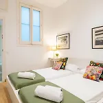 De Lujo 7 Hab Con Balcon En Gran Via -grupos Hasta 14 - 8min A Pie Passeig Gracia *