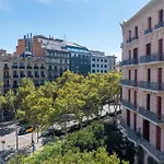 De Lujo 7 Hab Con Balcon En Gran Via -grupos Hasta 14 - 8min A Pie Passeig Gracia Apartment Barcelona