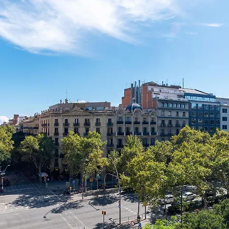 De Lujo 7 Hab Con Balcon En Gran Via -grupos Hasta 14 - 8min A Pie Passeig Gracia Barcelona